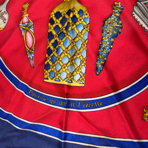 Hermès Qu'importe Le Flacon Silk Scarf - Picture 8 of 8